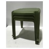 3 Plastic stackable outdoor tables