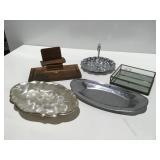 Serving items and decor