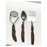 CUTCO stainless set of 3 spoon,masher & spatula