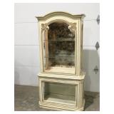 Lighted curio cabinet 67ï¿½ x 32ï¿½ x 15ï¿½