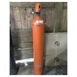 helium gas tank with valveTank is approximately