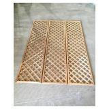 Wood lattice divider 72ï¿½ x 52ï¿½