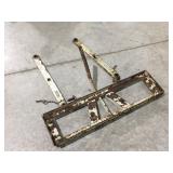 Lawnmower, three-point hitch, weight carrier