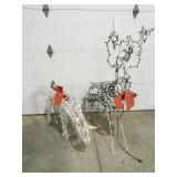 2 outdoor lighted reindeer, untested