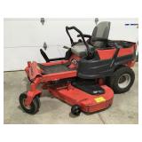 Gravely ZTX ï¿½ 52 zero turn lawnmowerStarts easy