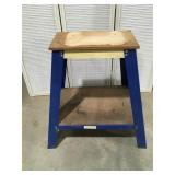 Cummins tool stand