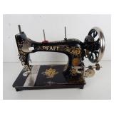 1910 G.M. Pfaff 'K' Sewing Machine SN 1101105