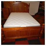 Very Nice Oak Queen Size Bed Frame & Mattress