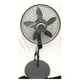 Lasko Oscillating Pedestal Fan