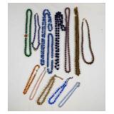 Lot of Vintage Jewelry - Necklaces (13)