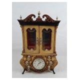 Vtg French Provincial-Style Musical Jewelry Box