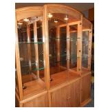 Beautiful Thomasville China Cabinet Large
