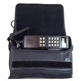 Vtg 1990s Motorola Commnet Cellular Bag Phone