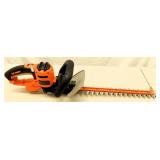 Black & Decker BEHTS300 Corded Hedge trimmer