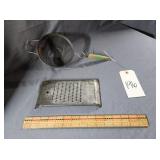 Mesh Kitchen Strainer w/green wood handle 14'L &