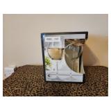 Fiddle & Fern Wine Glasses Qty 4 NIB