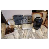 Various Sizes of Pyrex Lids (Glass) & Keriug
