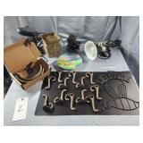 Home Decor, Metal Car Figurine, Wagon Plate