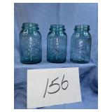 Vtg. 1910 to 1923 aqua blue ball perfect mason