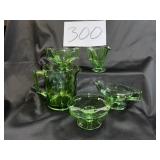Vtg. Five pieces green depression glass.