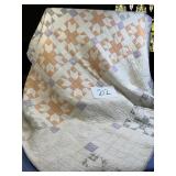 Vtg hand quilted patchwork quilt