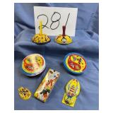 Vtg. Noise makers