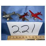 Vtg plastic and diecast toy planes