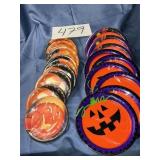 Halloween paper plates (NOS) see pics for amount