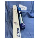 2  grab barsï¿½ 24 and 16 inch white