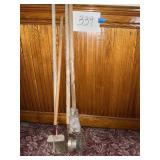 4 Vtg. Garden tools.