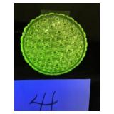 Vtg. Daisy and button Vaseline glass bowl