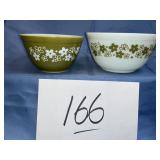 2 Vtg. Spring Blossom Pyrex  401 402