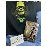 Menï¿½s 3X glow-in-the-dark T-shirt and jailbird