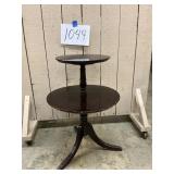 Vtg. Mahogany two tier dumbwaiter table.