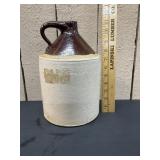 SINGLE HANDLE JUG