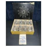 HOSTESS GLASSWARE SET