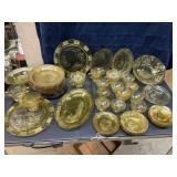 AMBER CABBAGE ROSE LOT