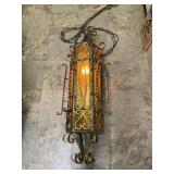 METAL HANGING LIGHT FIXTURE