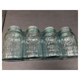 4 BALL PERFECT MASON JARS