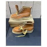 NEW OLD STOCK CHILDï¿½S BOOTS (SIZE 12)