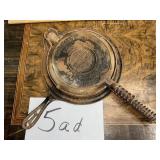 Griswold #8 American waffle maker