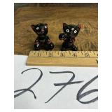 ï¿½Black catï¿½ redware salt and pepper