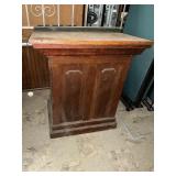 Old pulpit/podium