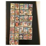 1969 TOPPS BASEBALL CARDS (32)