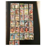 1969 TOPPS BASEBALL CARDS (32)