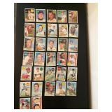 1969 TOPPS BASEBALL CARDS (32)