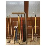 Garden tool lot