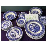 Huge lot Willoware