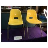 KREUGER MCM fiberglass chairs