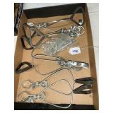 (6) hanging white clamps lot